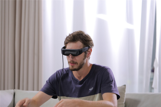 TYPE C 3D मूवी 1800 Nits 1920* 1080 VR स्मार्ट ग्लास फॉर गेम्स कंसोल
